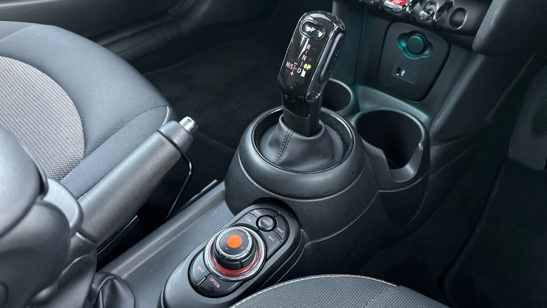 MINI Hatchback 1.5 Cooper Classic II 3dr Petrol Hatchback